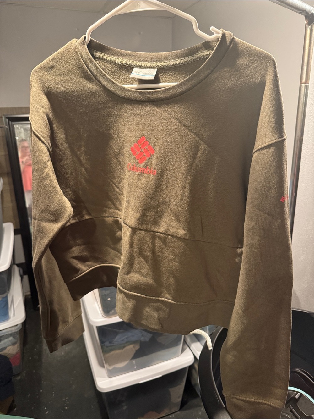 Columbia Olive Green Crewneck Crop Sweatshirt with Coral Logo
